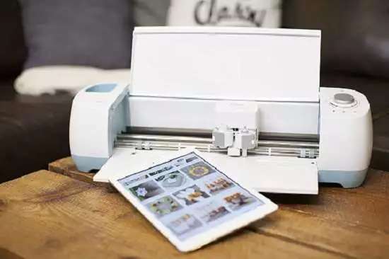 Cricut Explore Air Wireless printer for print and cut 